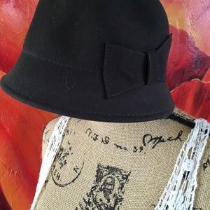 Felted wool fall hat